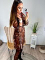 Hnedé dámske áčkové šaty s opaskom